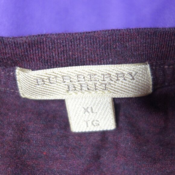 Burberry Brit 100% Cotton V-Neck Size XL T-Shirt - Picture 5 of 13